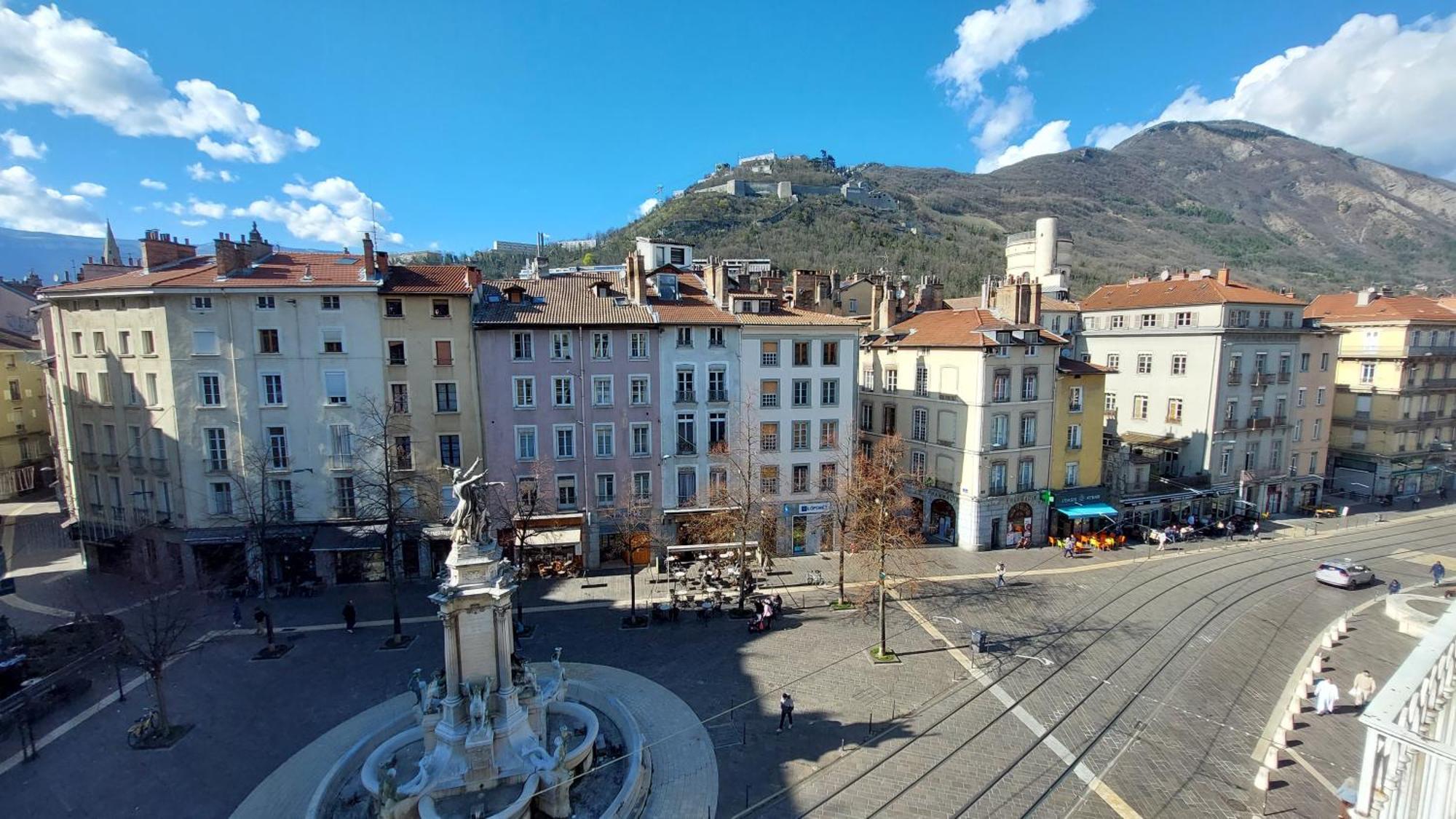 Hyper-Centre De Grenoble, Suite Parentale - Wifi Fibre - Cocon Экстерьер фото