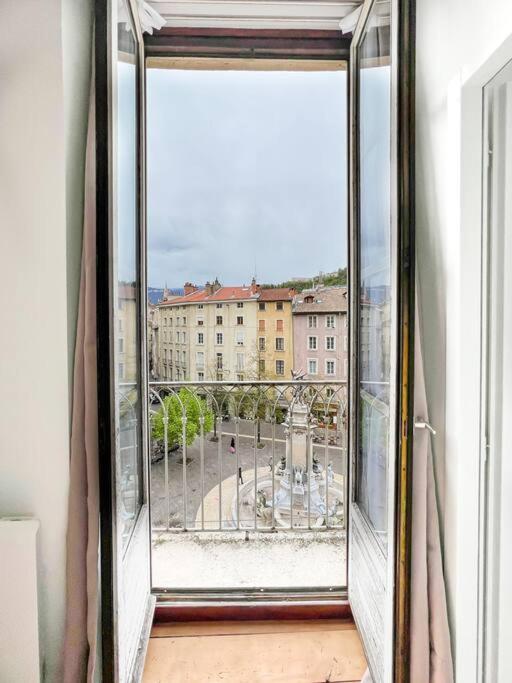 Hyper-Centre De Grenoble, Suite Parentale - Wifi Fibre - Cocon Экстерьер фото